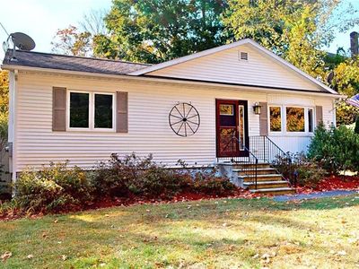 8 Bazeley Ave, Millville, MA, 01529