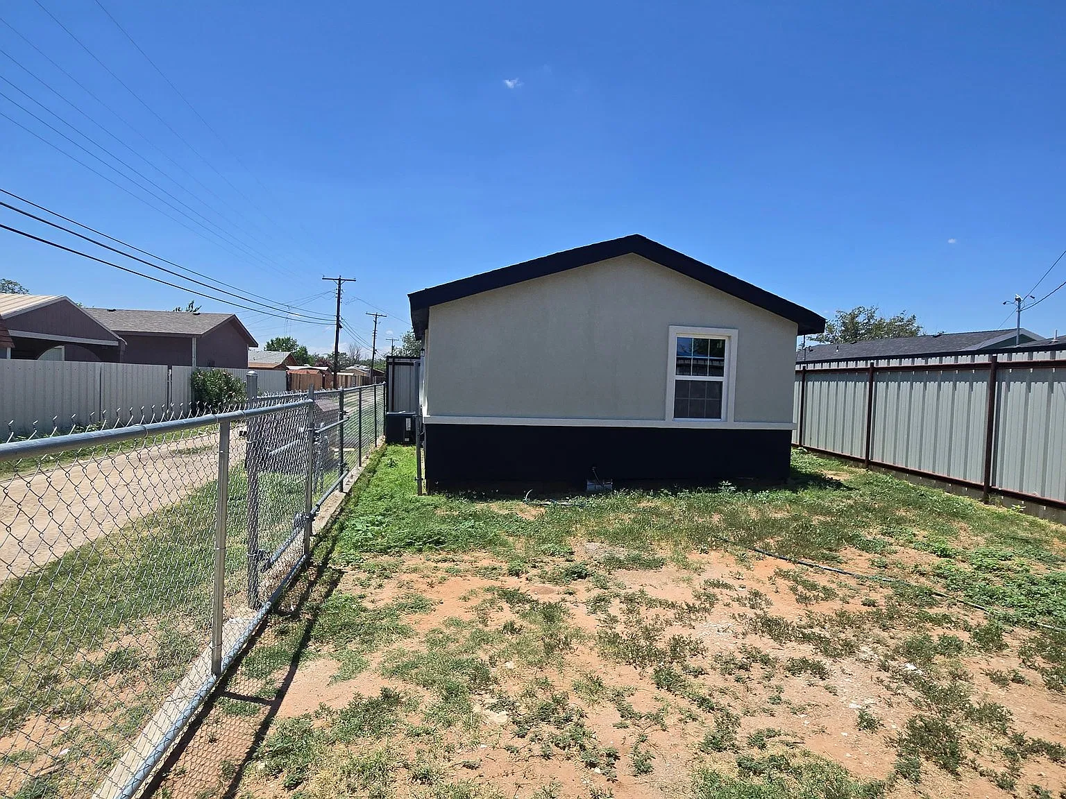 Cozy 1 Bed/1 Bath Home $1200/mo — Photo 3