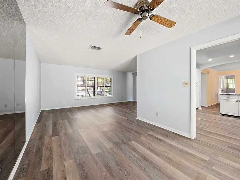 13323 Golf Crest Cir — Photo 2
