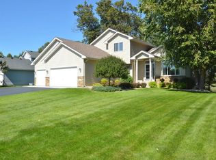 6038 259th St, Wyoming, MN 55092