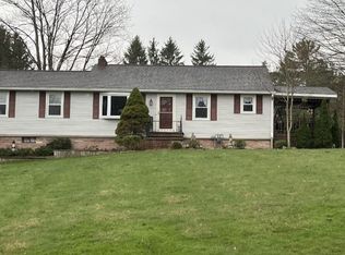 11543 Thwing Rd, Chardon, OH 44024