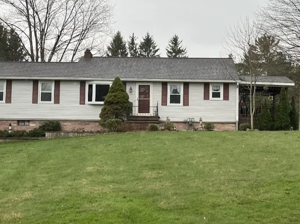 11543 Thwing Rd, Chardon, OH 44024