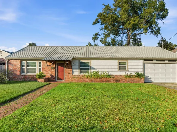 637 10th St, Lake Charles, LA 70601