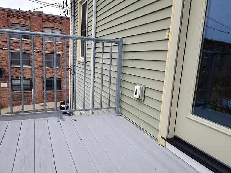 50 Mansfield St #4 — Photo 13