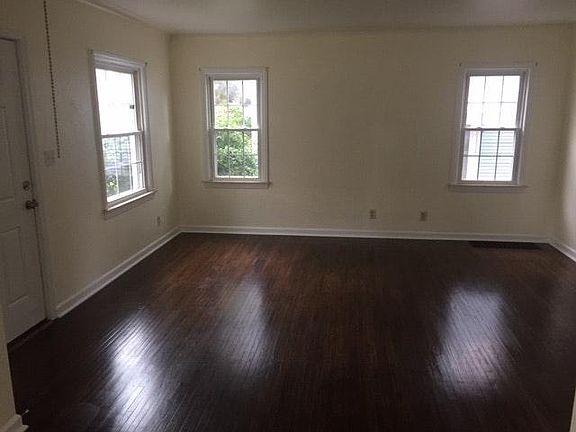 2nd image of 2720 Merrimac Blvd