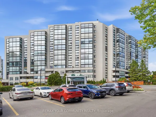 20 Harding Blvd #402, Richmond Hill, ON L4C 9S4
