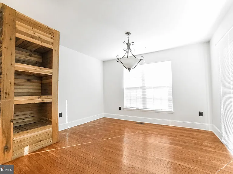 3100 Esser Pl — Photo 15