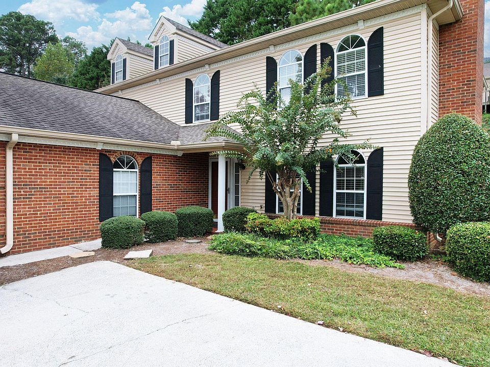 1st image of 1699 Burnt Oak Dr Unit 195