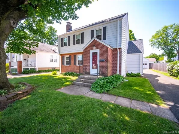21 Somerset Street, West Hartford, CT 06110