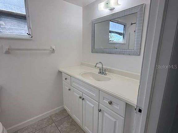 4th image of 22189 Laramore Ave