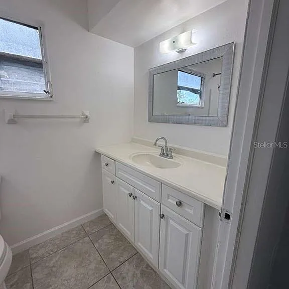 22189 Laramore Ave — Photo 4