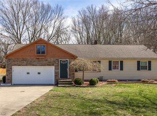 7996 Plains Rd, Mentor, OH 44060