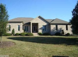 715 Dorado Cir, High Point, NC 27265