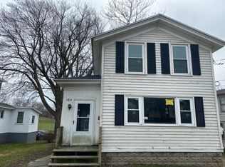 164 W Bridge St, Oswego, NY 13126