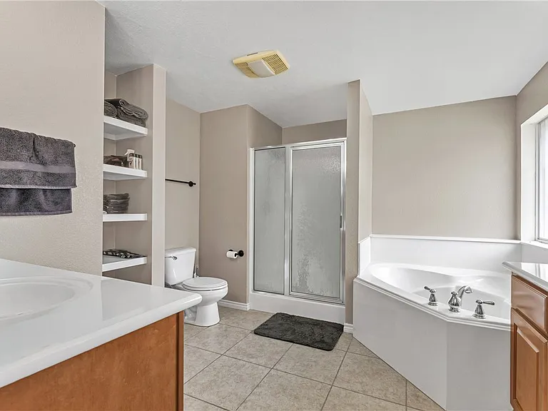 910 Dove Landing Ave — Photo 5