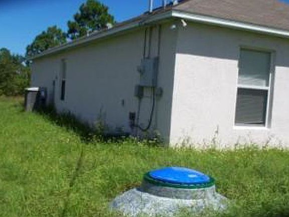 3rd image of 1688 Pueblo St SE
