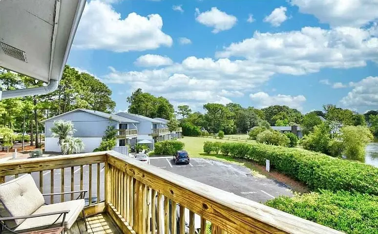 3 bed, 2.5 bath, 1547 sqft, $1,850 — Photo 2