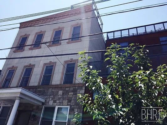 Sold by Brooklyn Heights Real Estate Inc | media 7