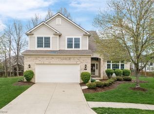 11671 Greystone Point, Strongsville, OH 44149