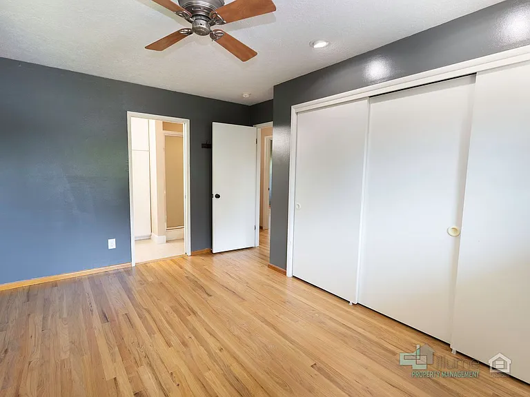 9610 SW Washington Pl — Photo 27