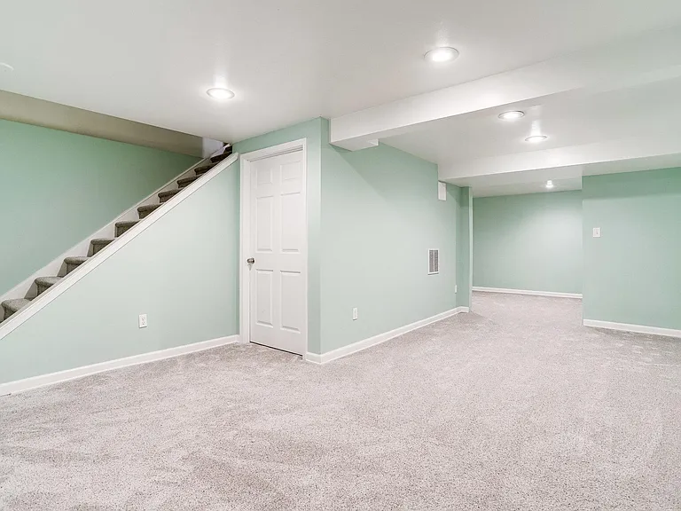 2428 S Walter Reed Dr #A — Photo 23