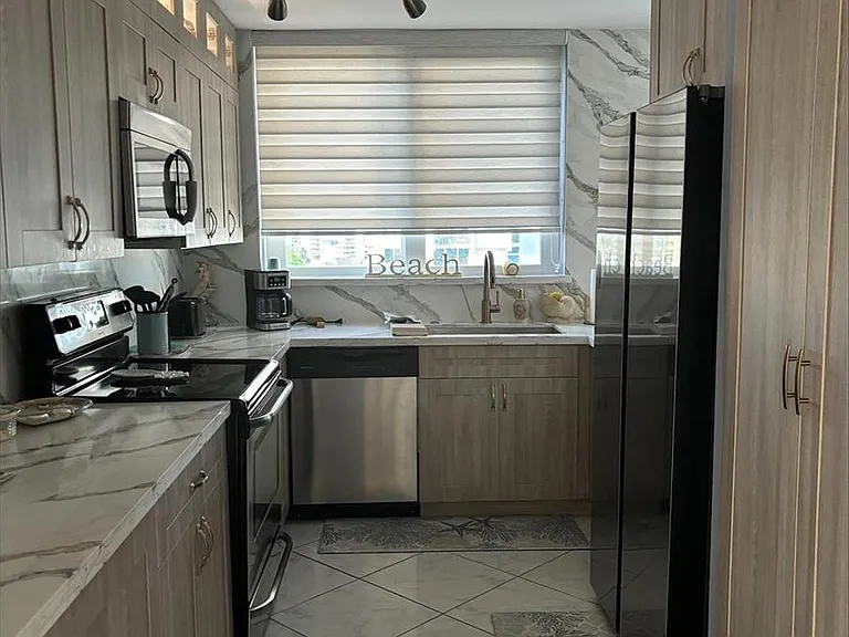 1370 S Ocean Blvd #1005 — Photo 6