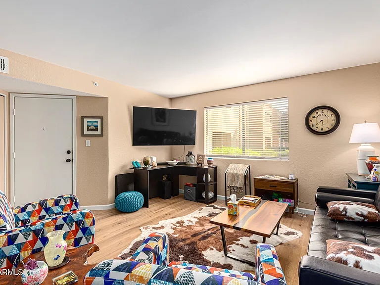 8155 E Roosevelt St #110 — Photo 2