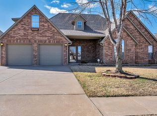 312 E Richmond Ter, Mustang, OK 73064