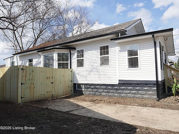 3rd image of 3614 Wheeler Ave