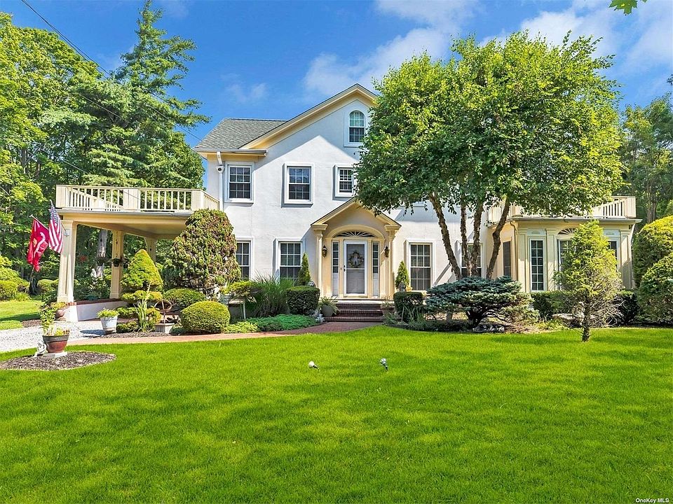 677 Middle Road, Bayport, NY 11705 Zillow