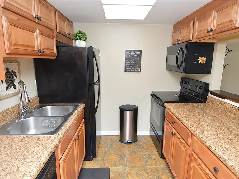 12760 Indian Rocks Rd #1030 — Photo 7