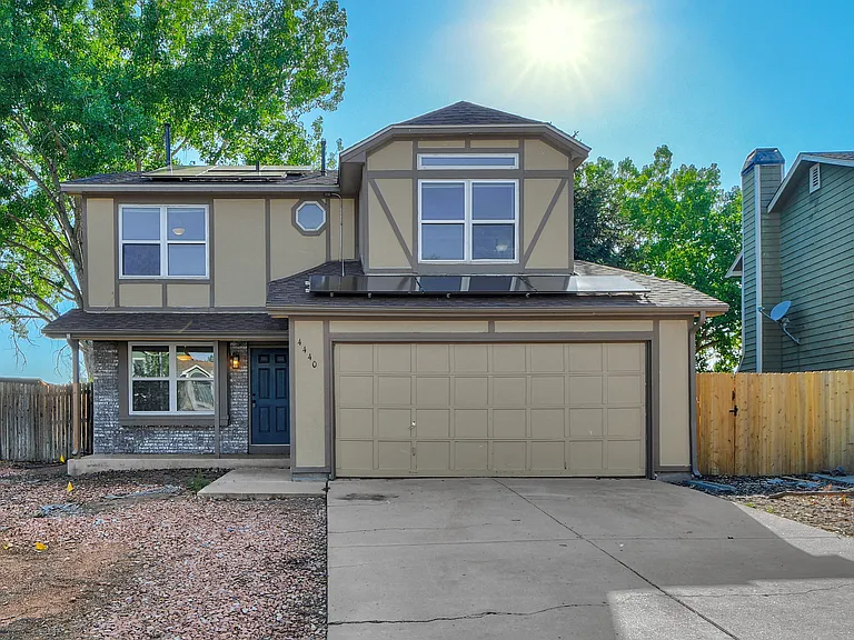4440 Bramble Ln — Photo 18
