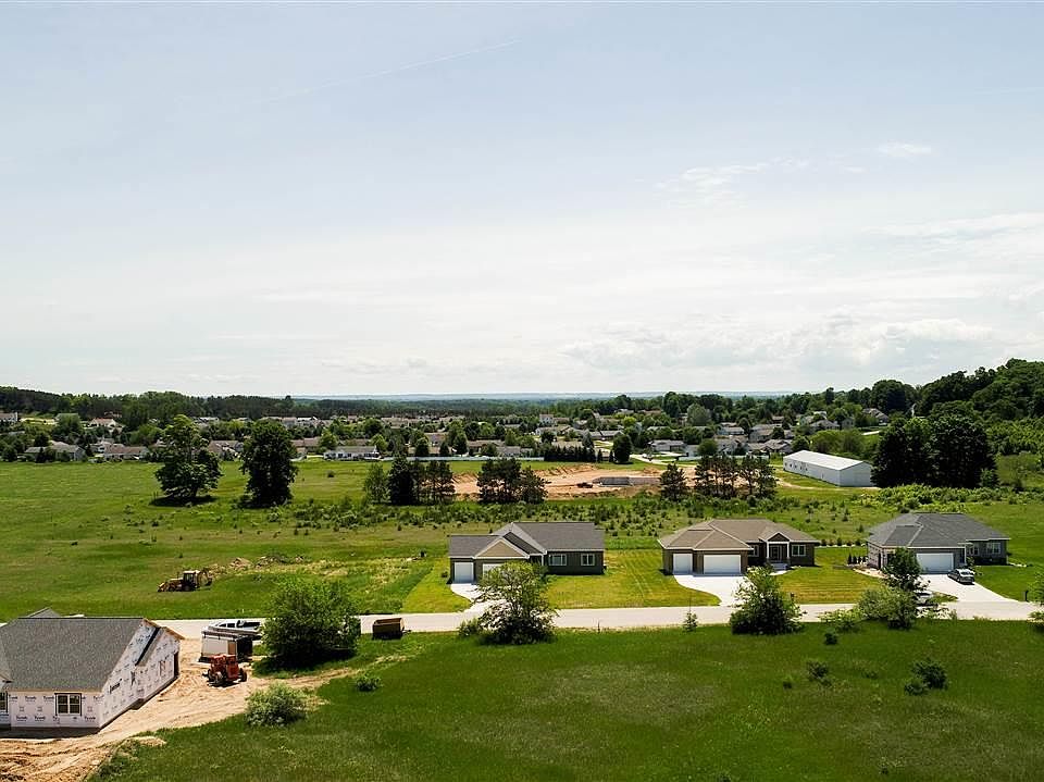 1st image of 5336 Ravenhurst Dr #18