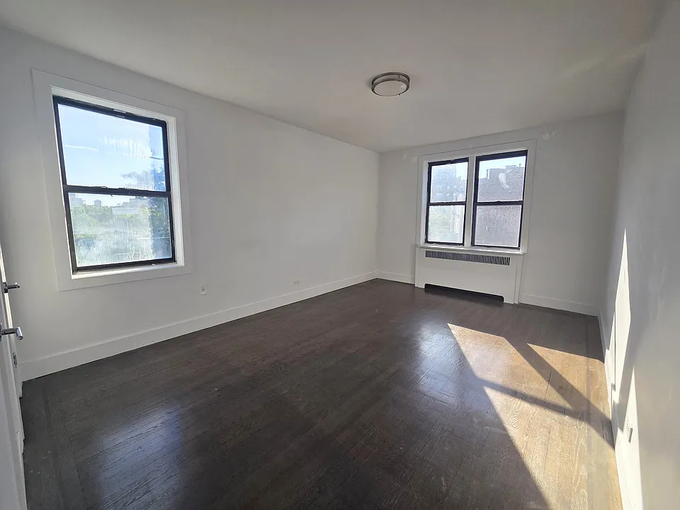 3660 Waldo Ave #7H