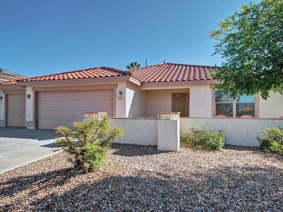 1st image of 2061 E Remington Pl