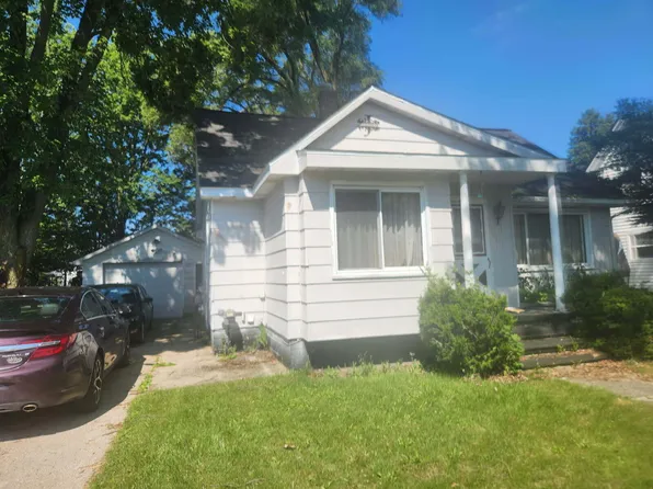 127 Gratton St, Bad Axe, MI 48413