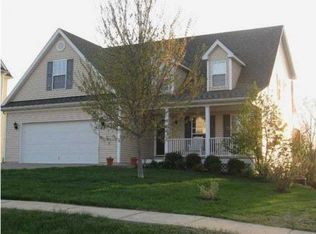 716 Falcon Ridge Ln, La Grange, KY 40031