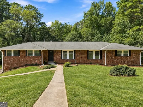 4195 Valley Lake Ter SW, Atlanta, GA 30349