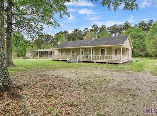 13525 Henry Dr, Denham Springs, LA 70726