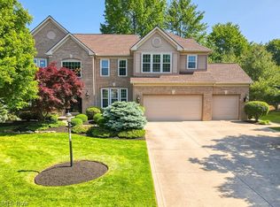 11926 Coopers Run, Strongsville, OH 44149
