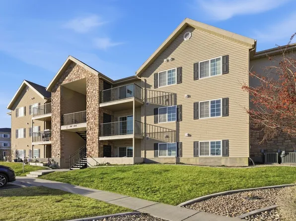 1936 N Crest Rd, Saratoga Springs, UT 84045