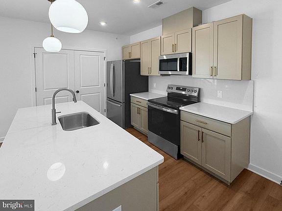 2nd image of 365 Butler Ave #1B
