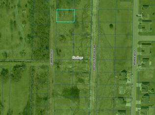 82 Phelps 9th Addition, Carthage, MO 64836