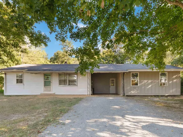 1466 Webb Ridge Rd, Russell Springs, KY 42642