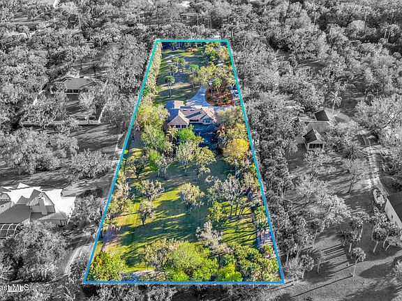 2nd image of 450 E Hall Rd