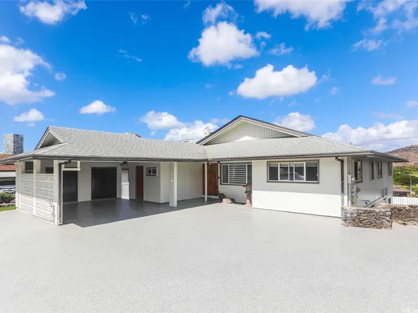 1264 Ala Puumalu St, Honolulu, HI 96818