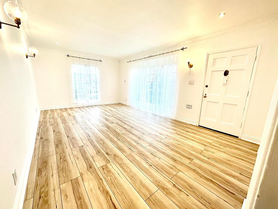 1st image of 401 S Cloverdale Ave #401