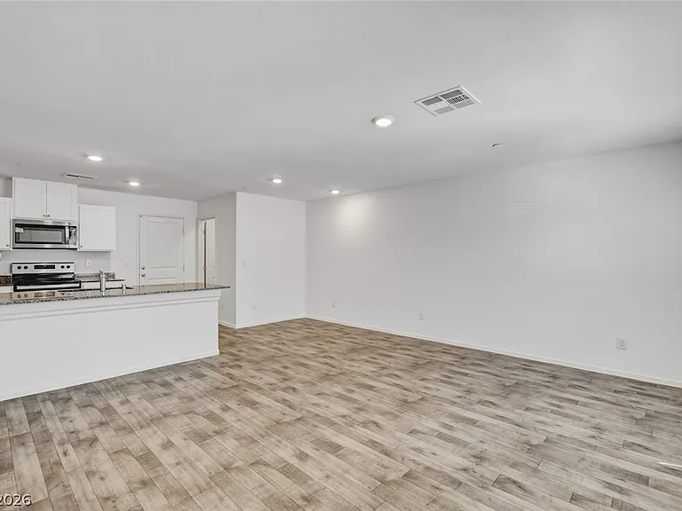 1137 Meadow Sparrow Pl — Photo 15
