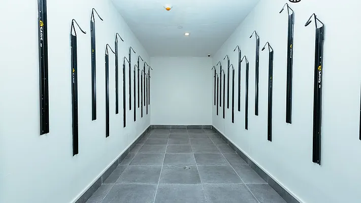 Rented by Nooklyn NYC LLC | media 76