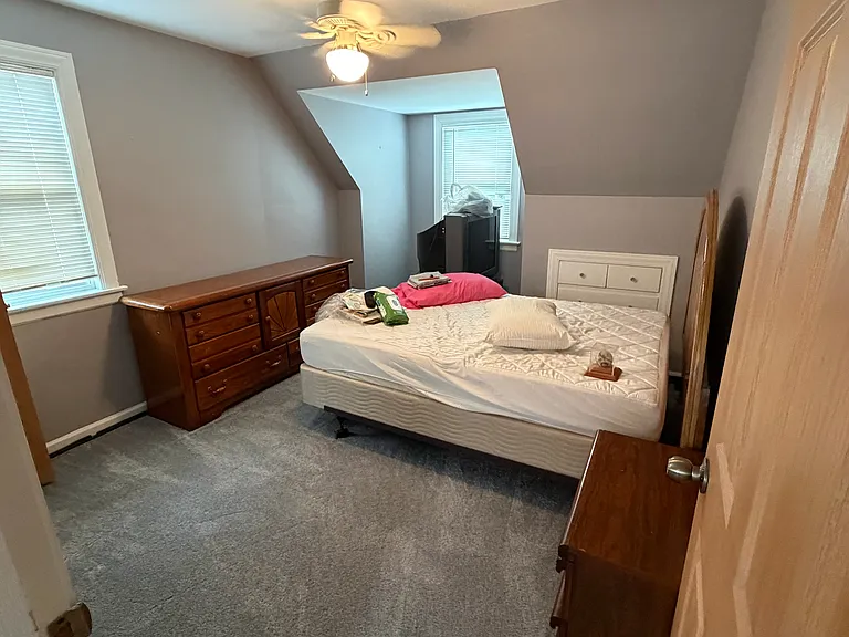 4231 N Mulligan Ave — Photo 13